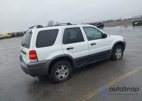 2005 Ford Escape Xlt из США, поврежденный, VIN 1FMYU93125KA69876